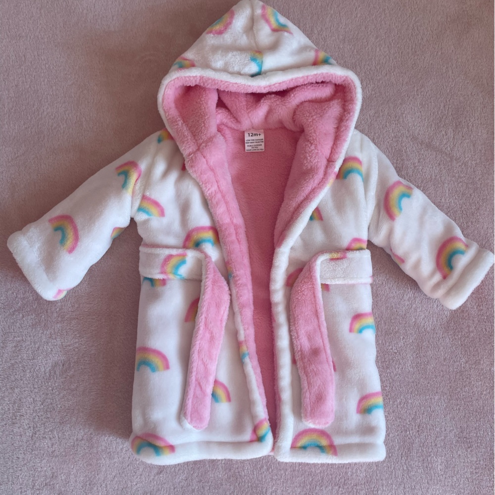 Little girls rainbow robe size 12M+